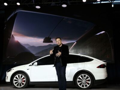 Tesla CEO Elon Musk speaks during an event to launch the new Tesla Model X Crossover SUV on September 29, 2015 in Fremont, California. Recently, U.S.-based Tesla Inc (NASDAQ:a href=https://www.Zenger News.com/stock/TSLA#NASDAQTSLA/a) and Chinese EV maker BYD Co Ltd (OTCPK: BYDDY) (OTCPK: BYDDF) are leading the transition to electric vehicles while Japanese automakers lag, as per a recent report by a nonprofit organization. PHOTO BY JUSTIN SULLIVAN/GETTY IMAGES